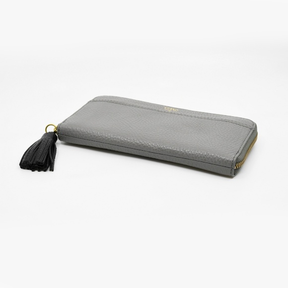 FOSSIL Pebbled Leather Zip Wallet with Large Tassel - Picture 7 of 11